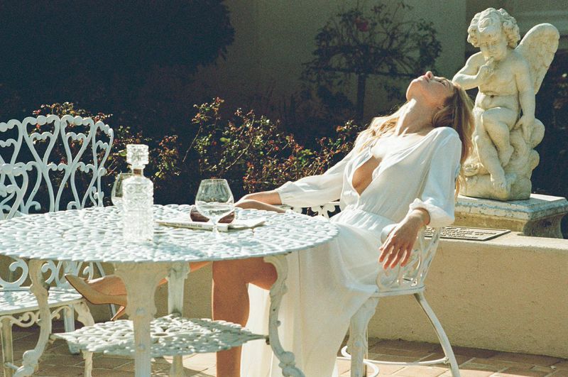 Editorial lifestyle moment